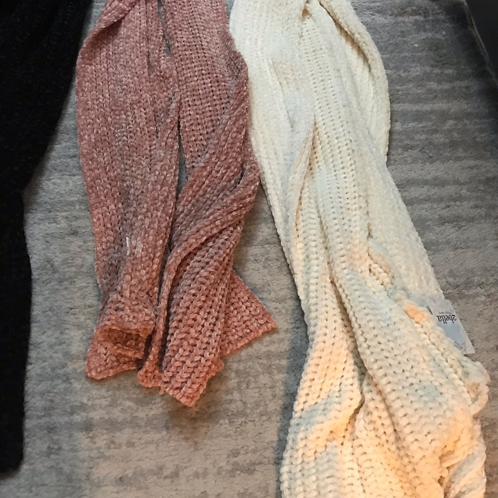 Scarf Bundle - image 7